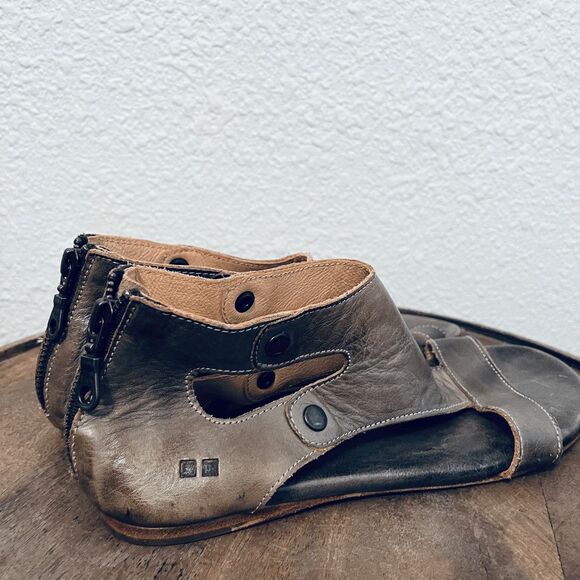 Bed Stu Leather Soto Distressed Flat Back-Zip Sandals  Bed Stu Leather Soto Distressed Flat Back-Zip Sandals Women\'s Size 8
